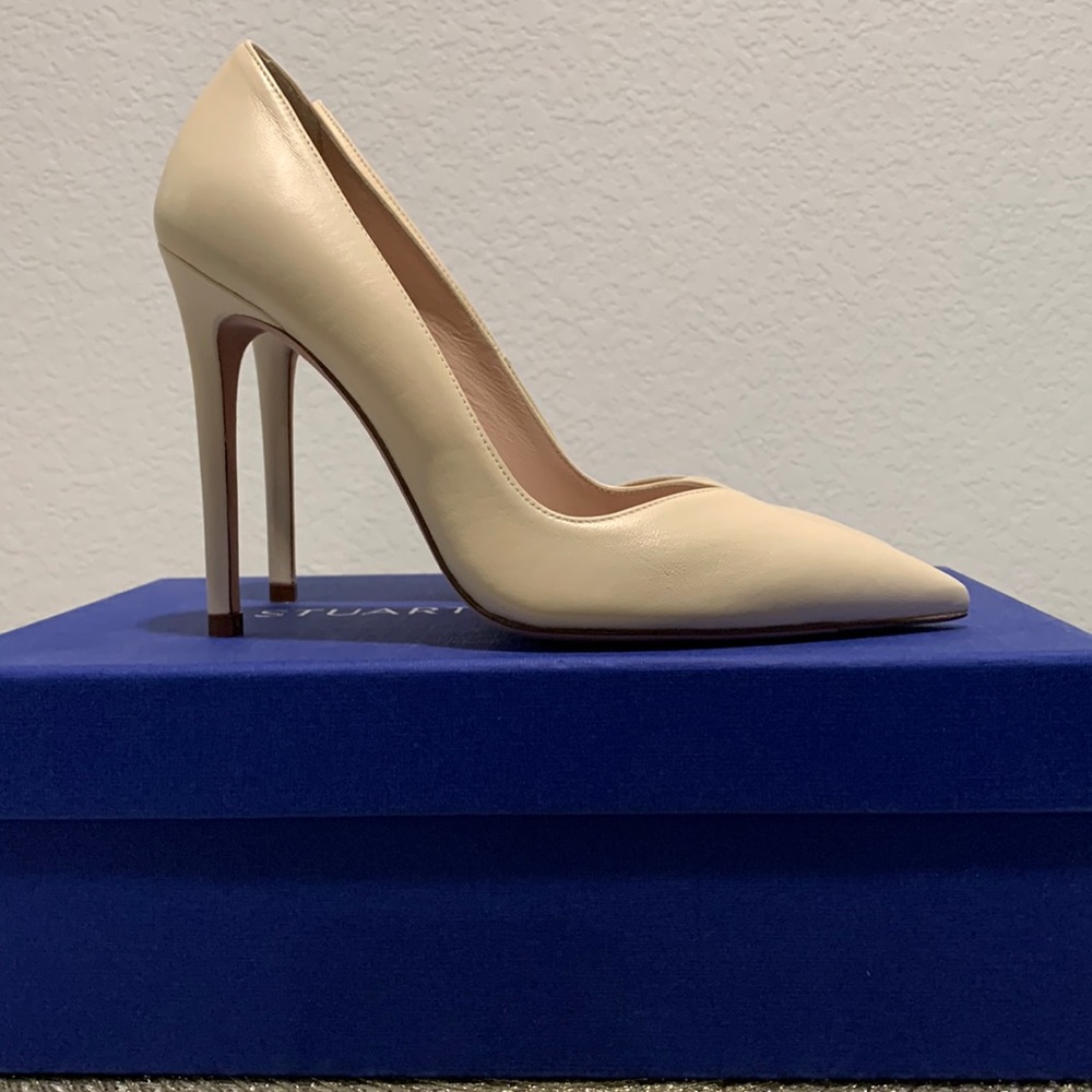 Stuart Weitzman Nappa Leather Anny Pumps, Size 6